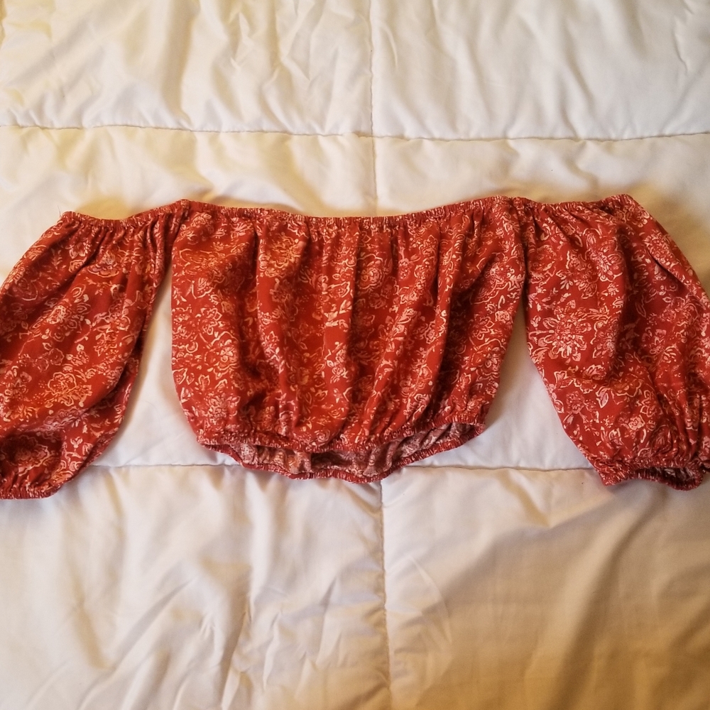 Crop top
